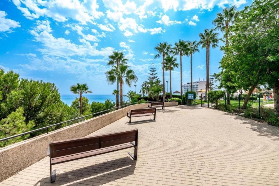 Apartamento Para 6 Con Wifi, Ac, Piscina Y Parking Gratis Benalmádena Exterior foto